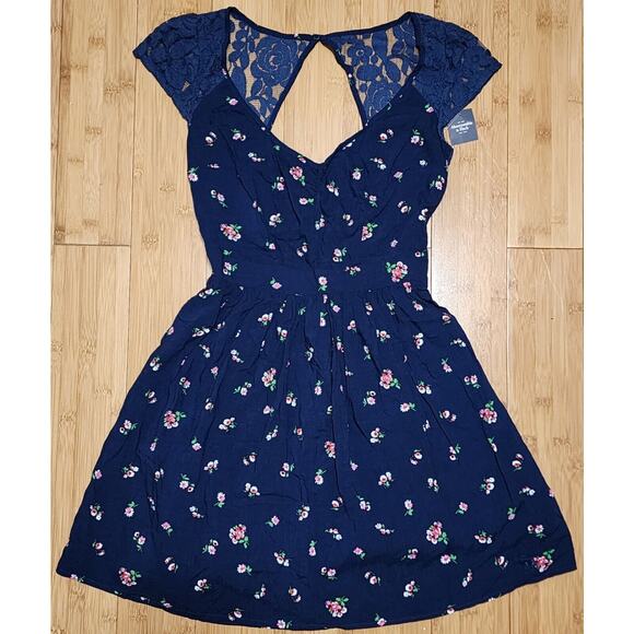 Abercrombie & Fitch Open Back Fit Flare Floral Dress Womens Sz S Small Navy Blue - Picture 1 of 8